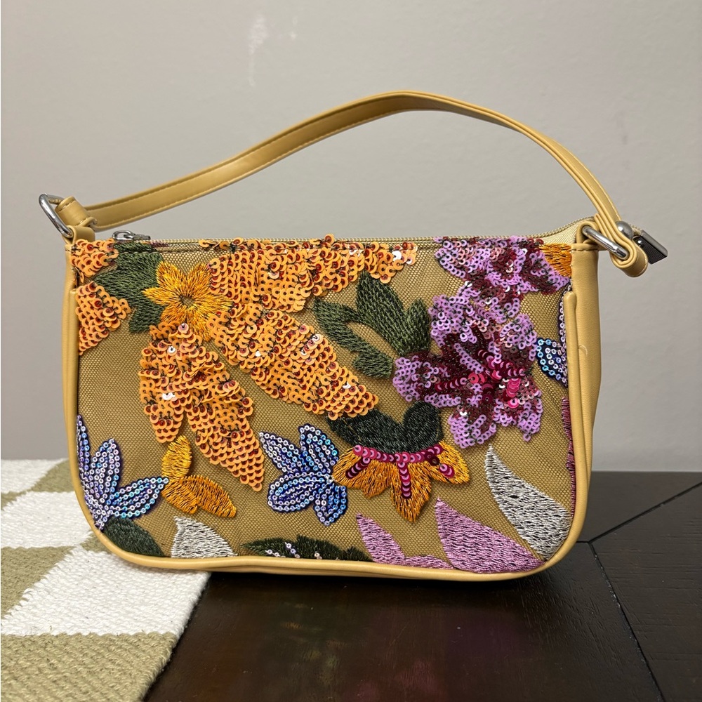 Floral Embroidered Women's Bag